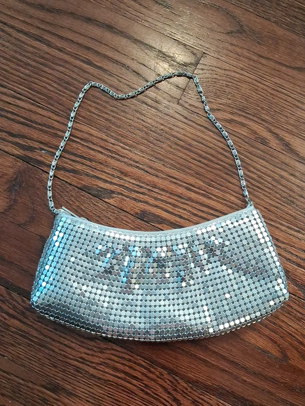 Y2K Shiny Silver Sequin Crescent Bag – Metallic Disco Evening Clutch - Picture 1 of 2